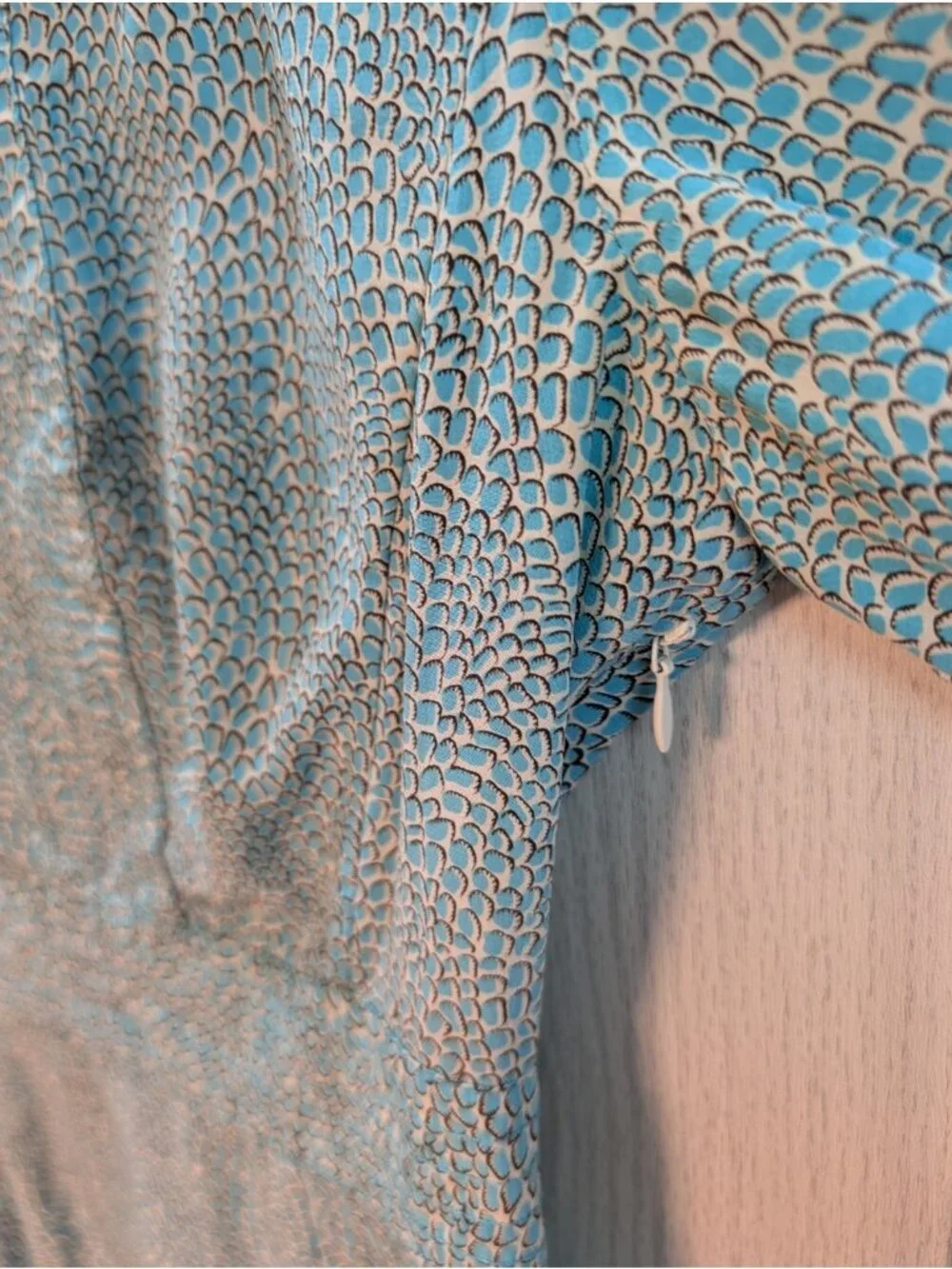 TORY BURCH Silk Tunic Top Teal Blue Abstract Animal Print Split Neck 6